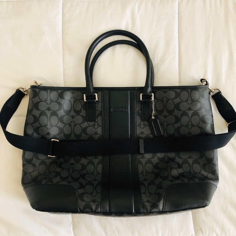 COACH BAG LIKE NEW.
